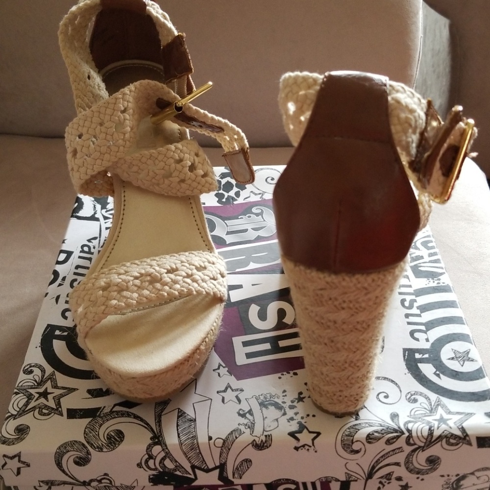 Shoes - Picture 3 of 3